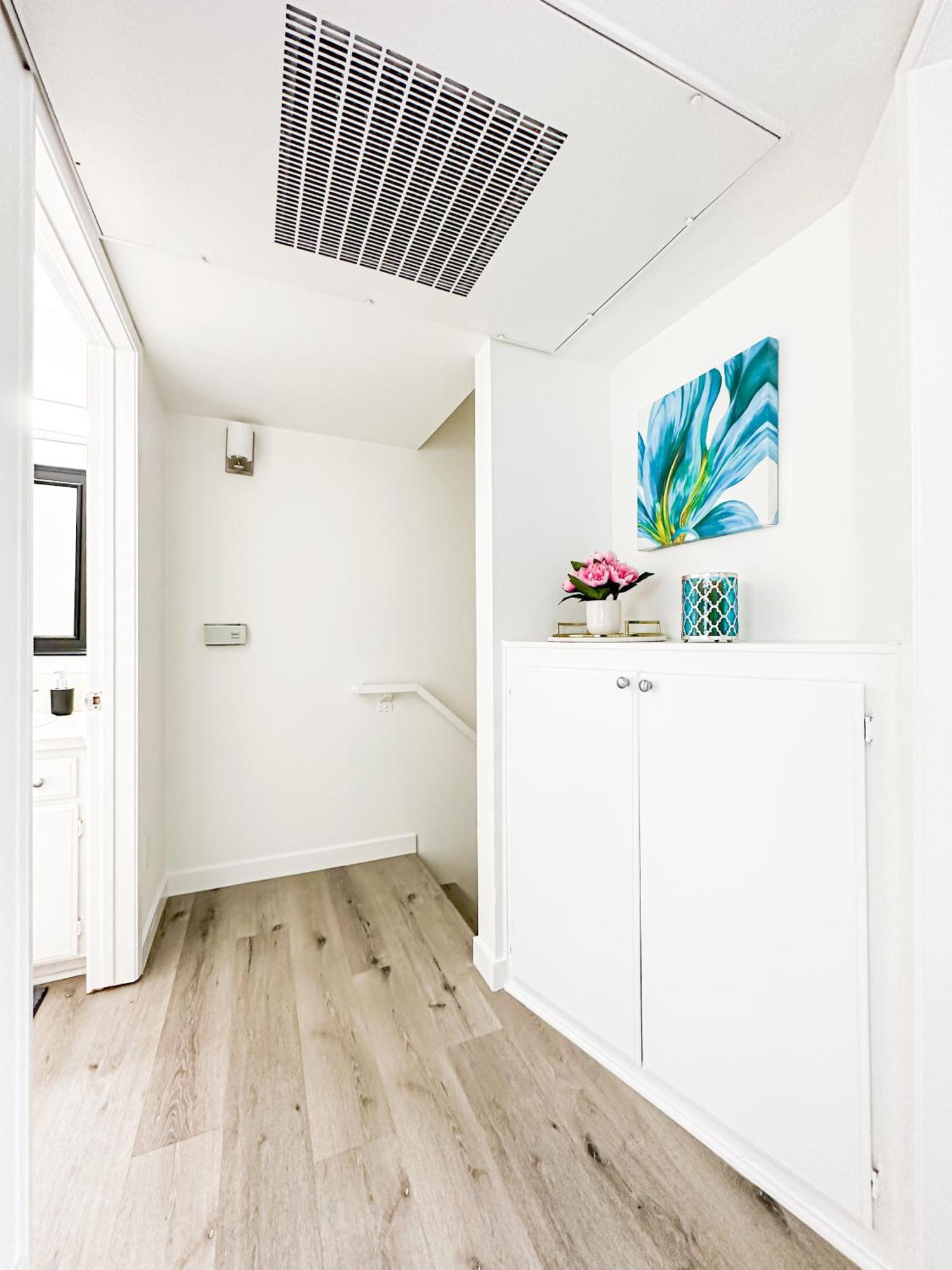 Charming 2-br, 2-story In Heart Of La - Br4 Ferienhaus Los Angeles